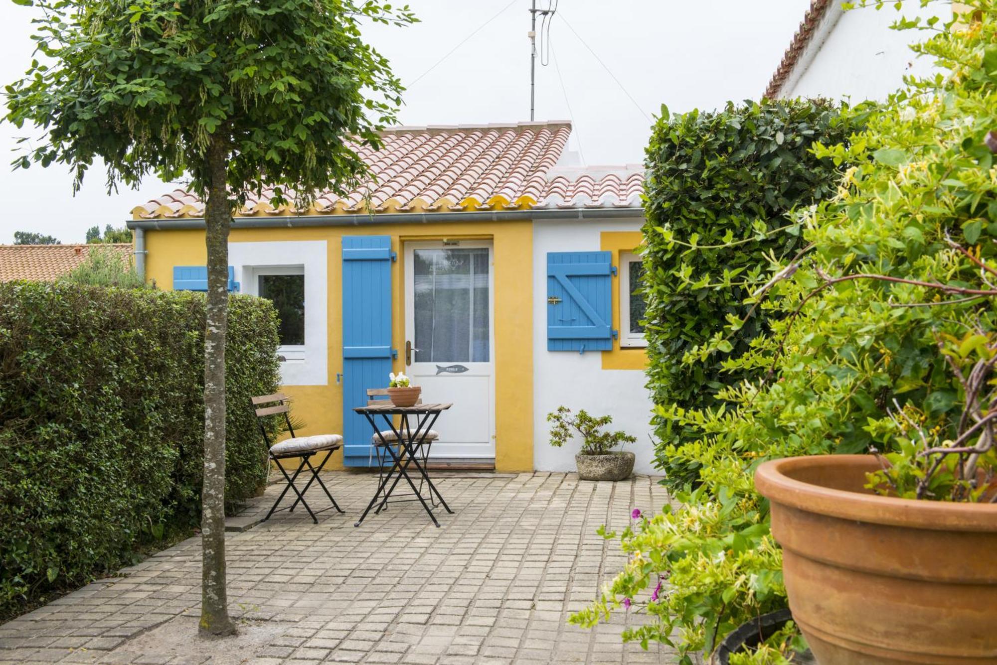 Les Yeux Bleus Bed & Breakfast Noirmoutier-en-l'Ile Oda fotoğraf