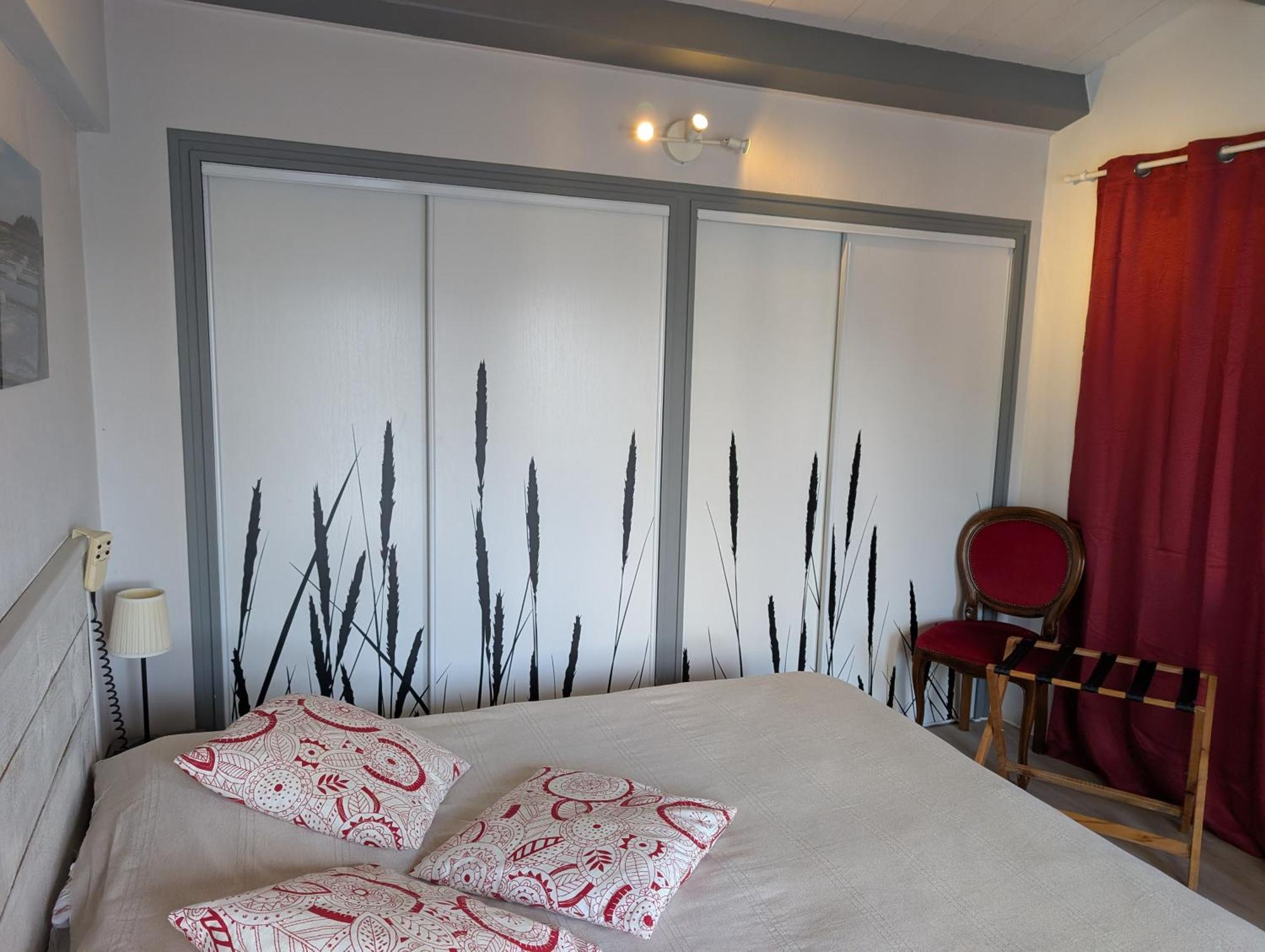 Les Yeux Bleus Bed & Breakfast Noirmoutier-en-l'Ile Oda fotoğraf